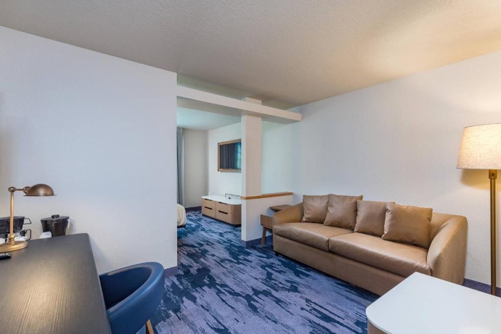 Fairfield Inn and Suites by Marriott Tampa North — 5