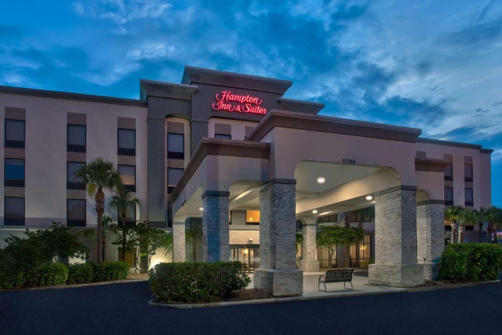 Hampton Inn & Suites Tampa East Casino Area — 1