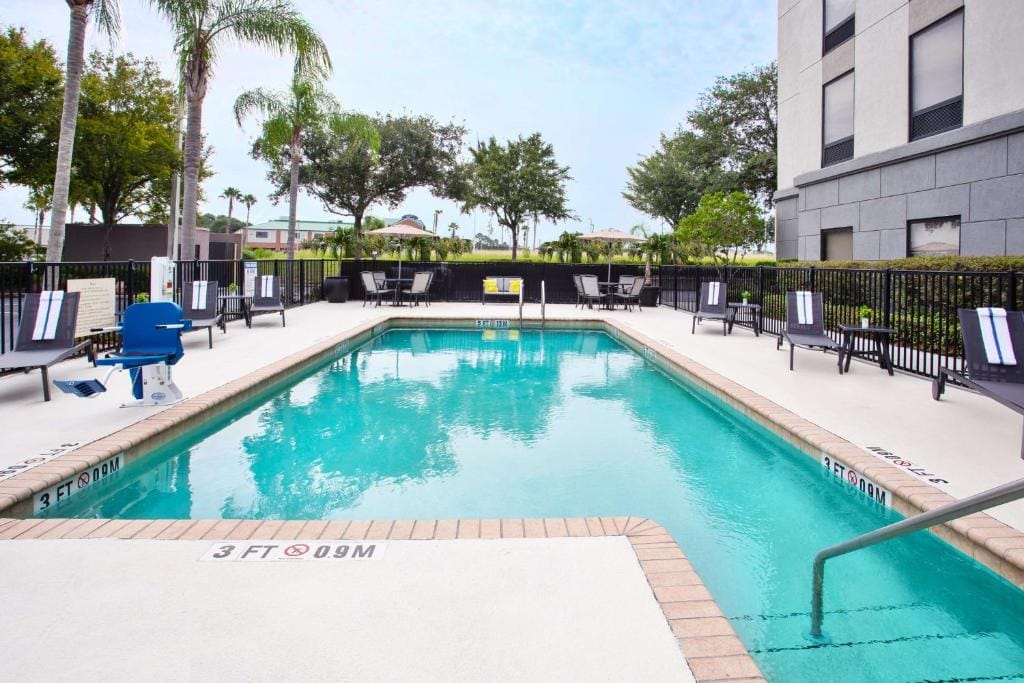 Hampton Inn & Suites Tampa East Casino Area — 4