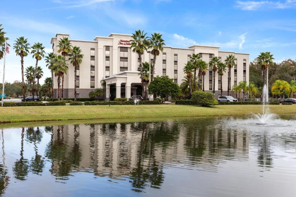 Hampton Inn & Suites Tampa-Wesley Chapel — 1