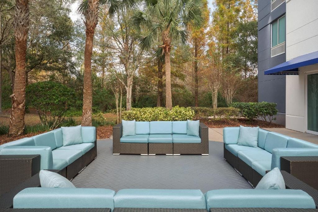 Hilton Garden Inn Tampa North — 4