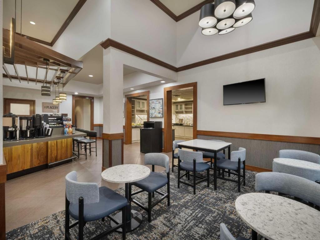 Hyatt Place Tampa Busch Gardens — 5