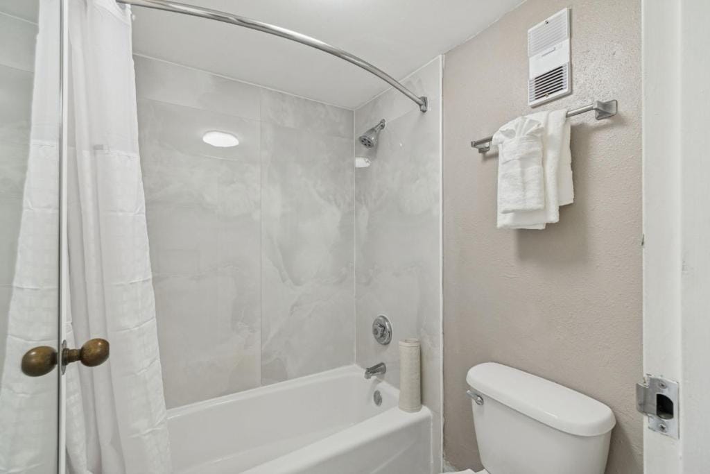 Ramada by Wyndham Temple Terrace/Tampa North — 4