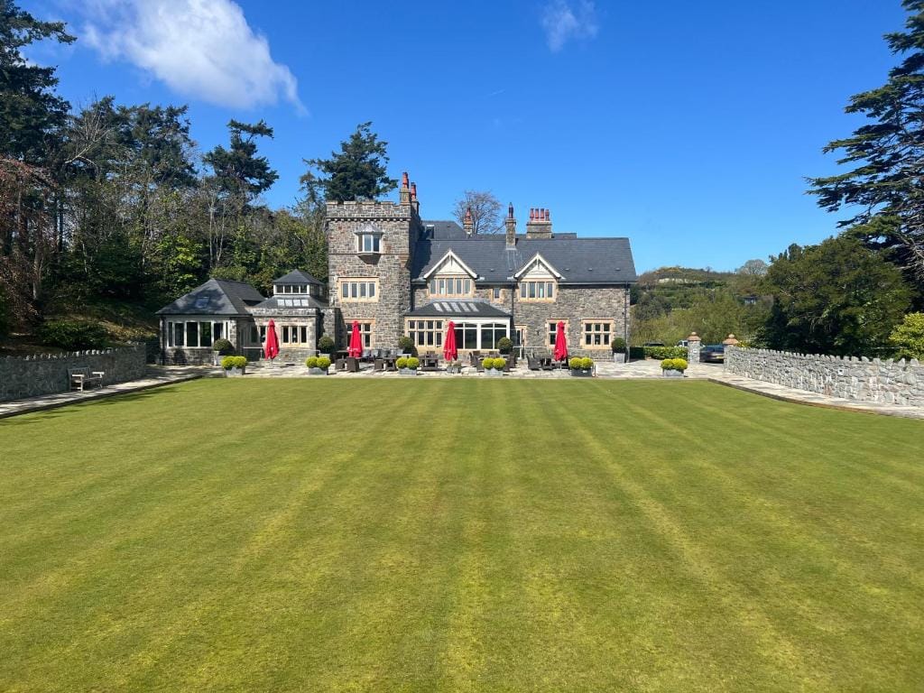 The Manor Boutique Hotel Restaurant and Bar — 1
