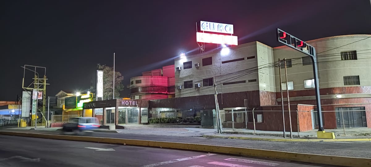 Hotel Euro — 4
