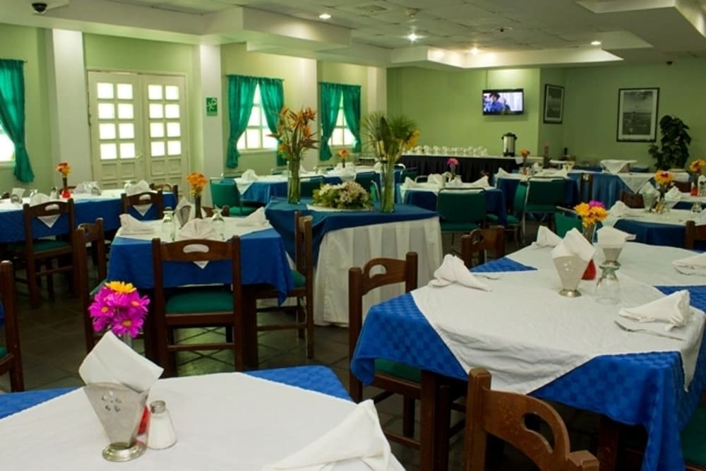 Hotel Maracaibo Cumberland — 5