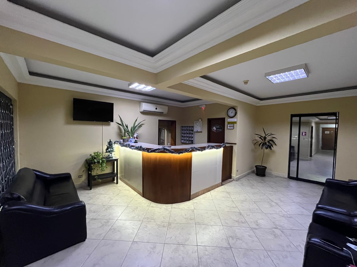 Hotel Oscar — 1