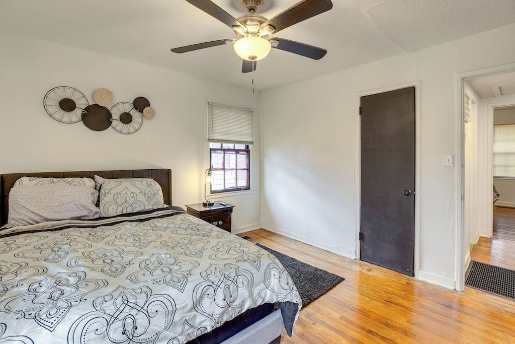 5 Mi to Downtown & Red Mtn Park! Cozy Family Home — 4