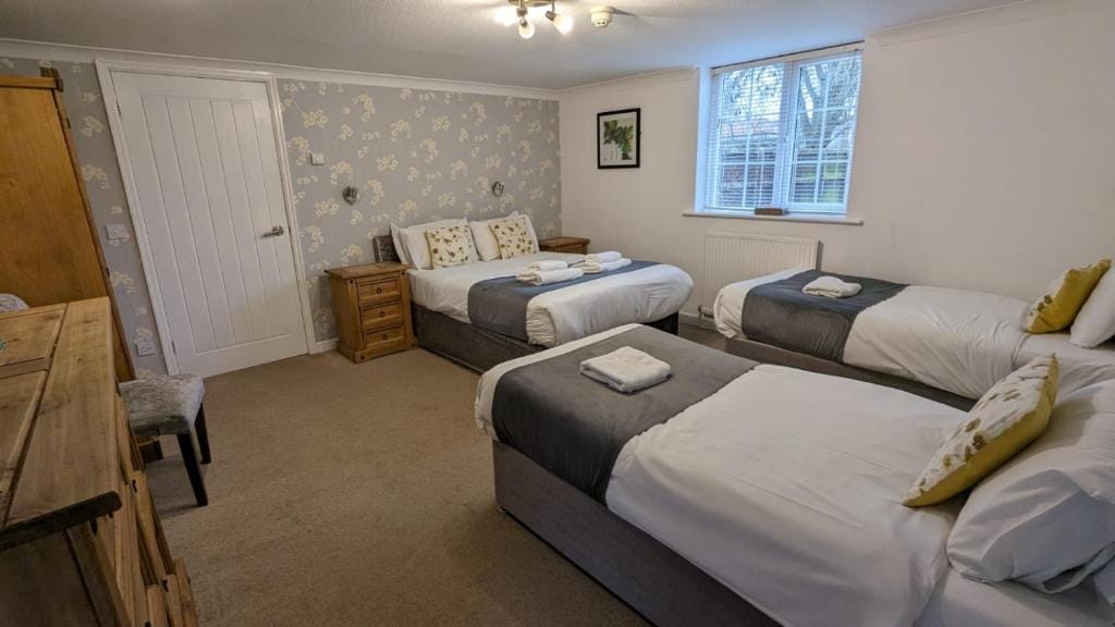 East Ayton Lodge Hotel, Scarborough — 2