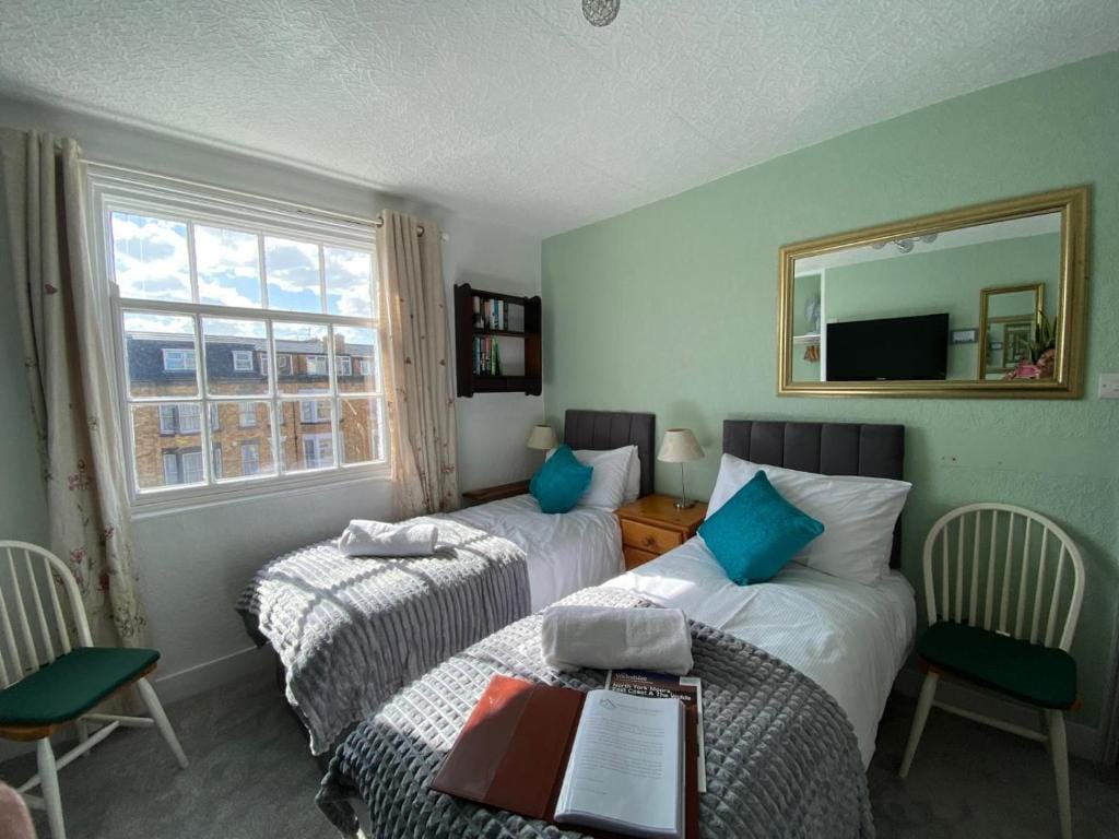 Haddock Hideaway at The Whiteley — 2
