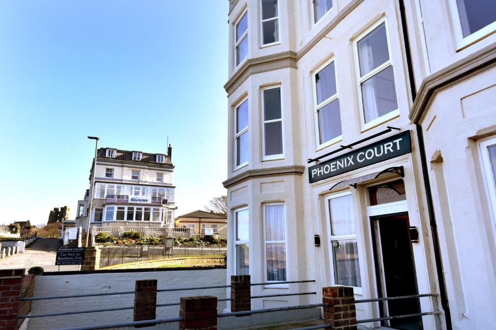 Phoenix Court Hotel — 1