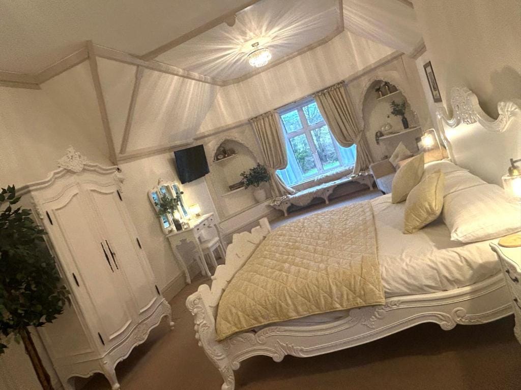 The Bentley Brook Inn — 2