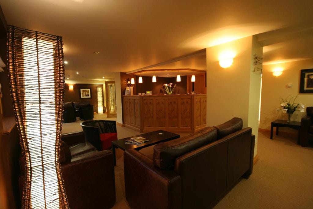 Three Horseshoes Country Inn — 5