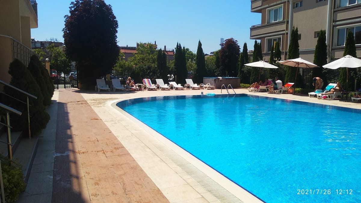 Hotel Iris — 4