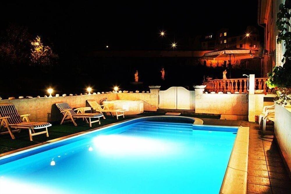 Hotel Garni - rodinný hotel v Ostravě — 2
