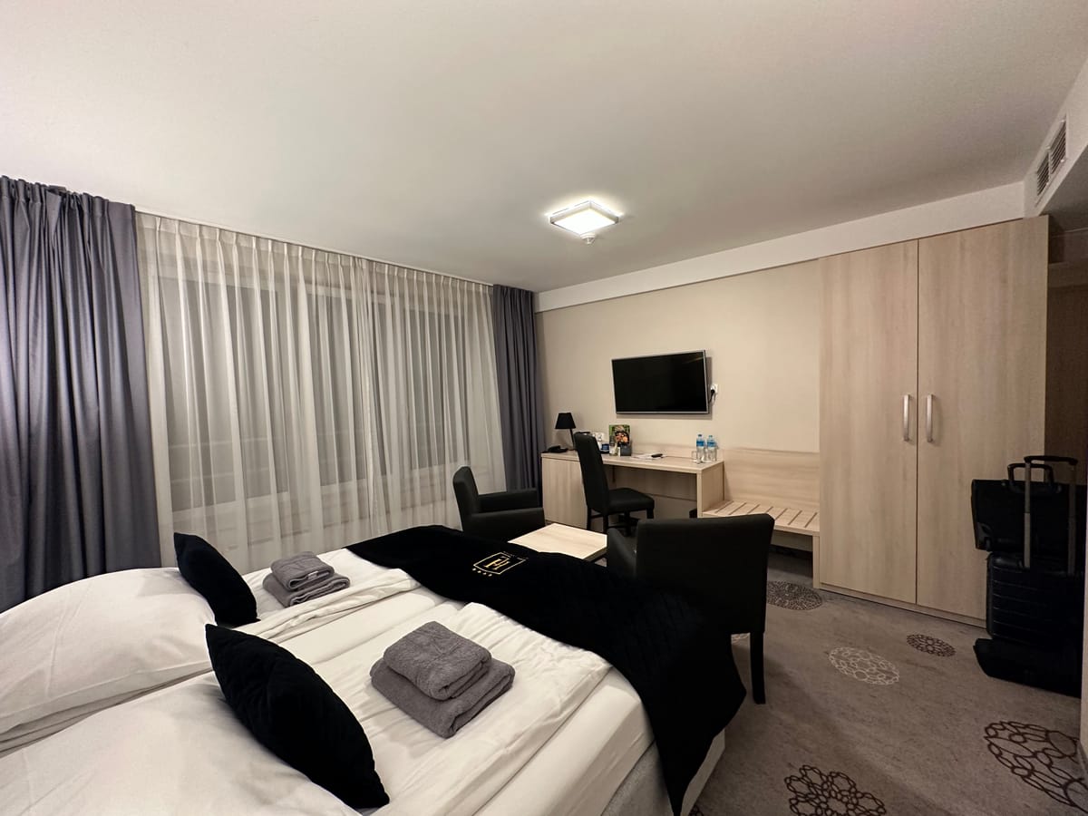 Hotel Lantier — 4