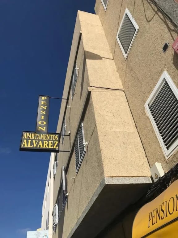 Pension Alvarez — 1