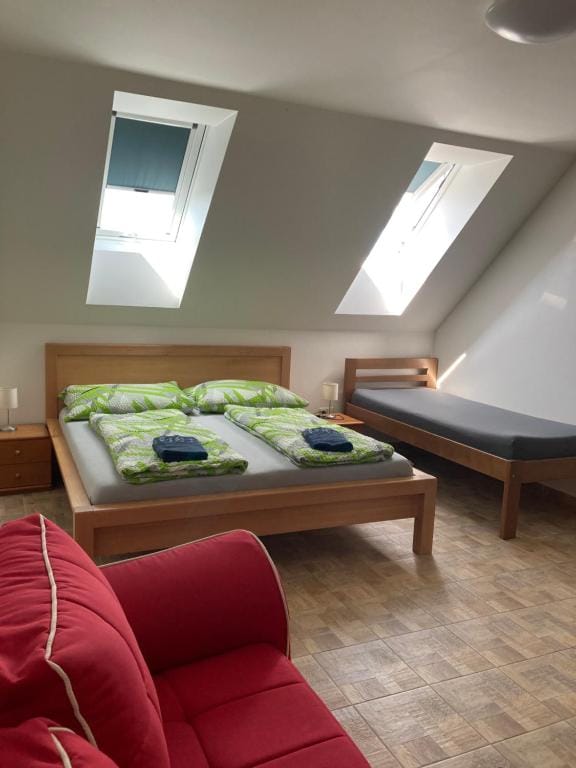 Apartmány s klimatizací - Penzion U Kudláčků Pouzdřany — 2