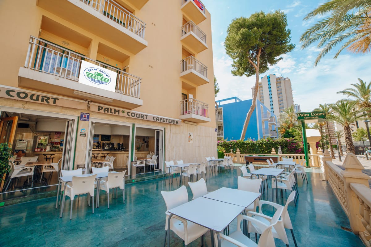 Apartamentos Palm Court — 2