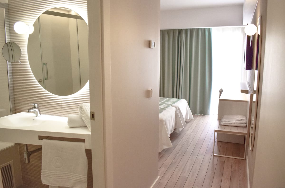 Hotel Ambassador Playa 2 — 4