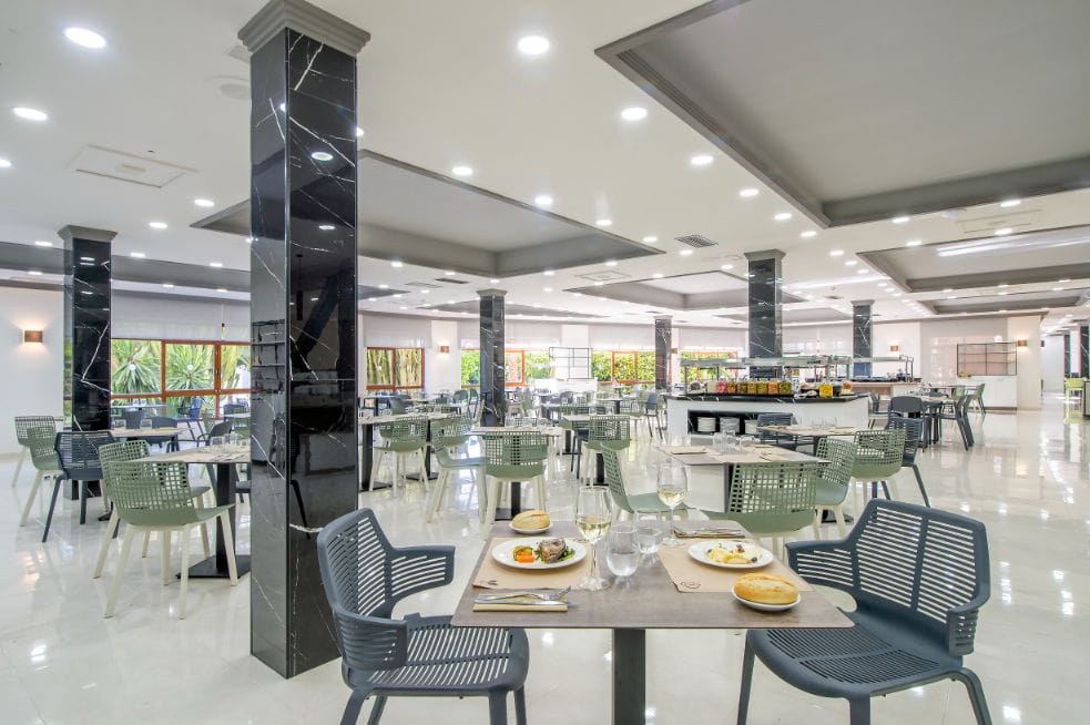 Hotel Benidorm East by Pierre & Vacances — 3