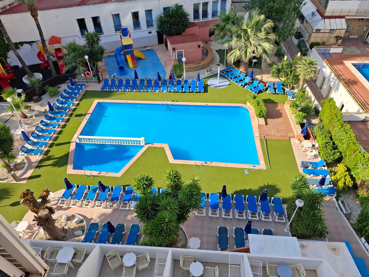 Hotel Magic Villa Benidorm — 2