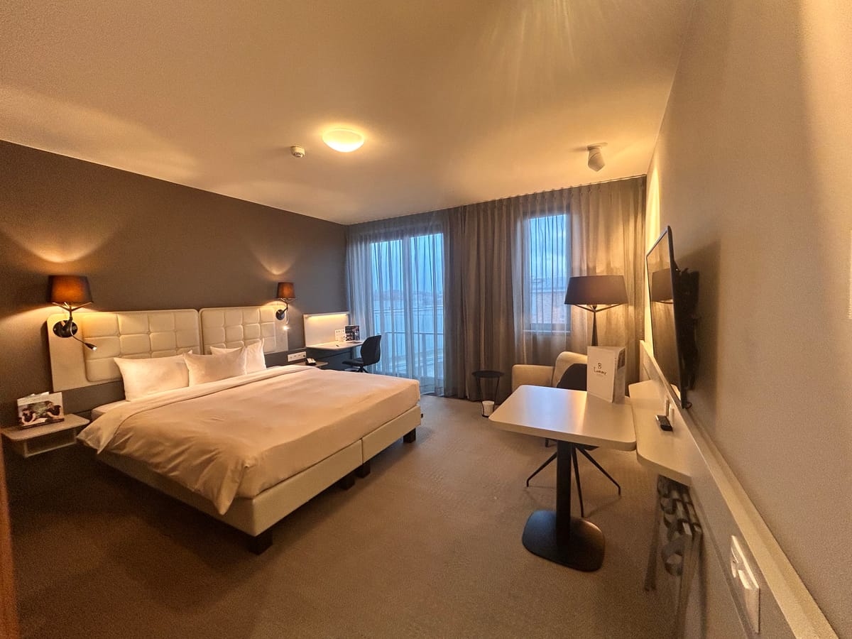 Martin's All Suites — 3