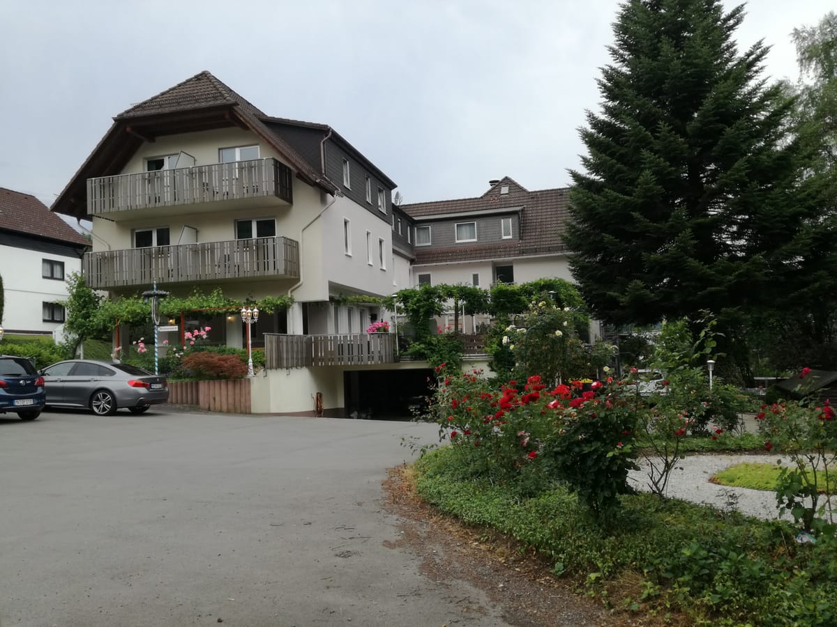 Hotel Restaurant Haus Battenfeld — 2