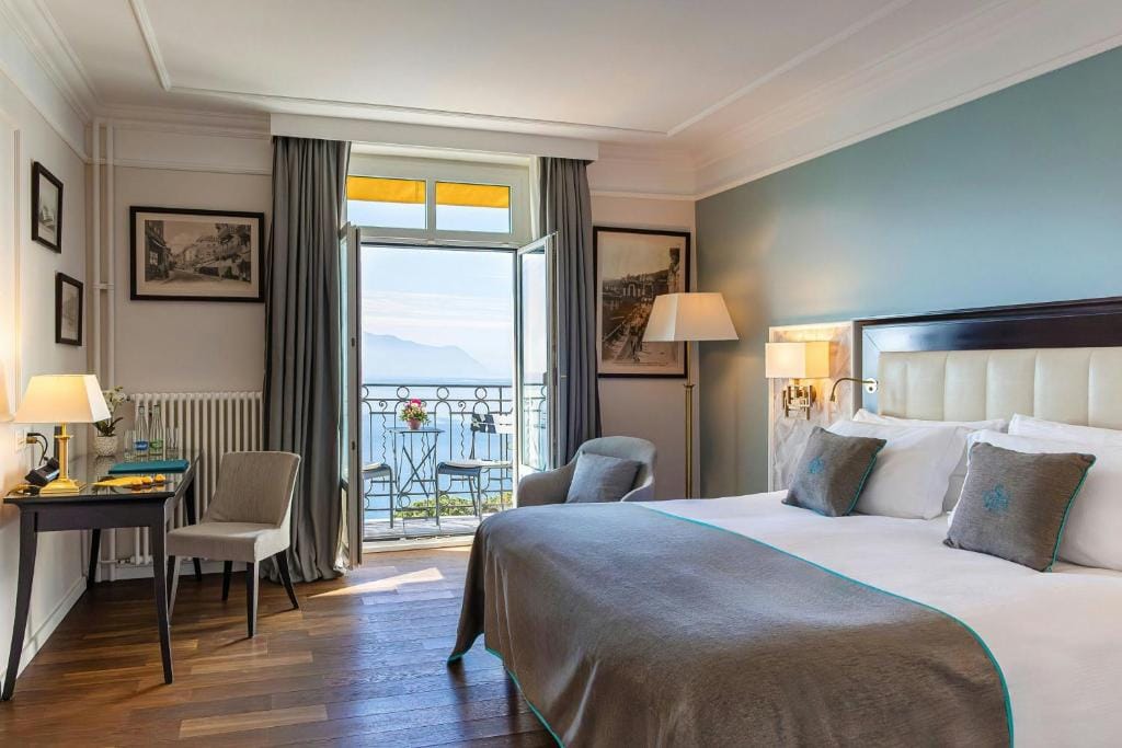 Grand Hotel Suisse Majestic, Autograph Collection — 5