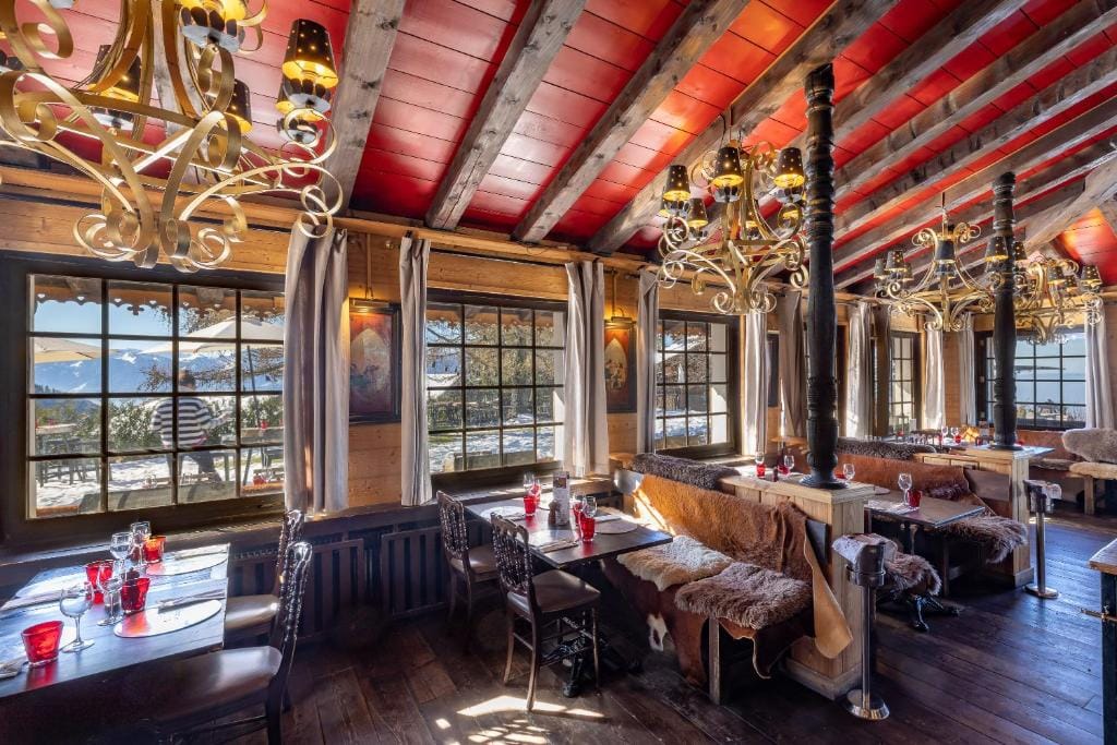 Le Coucou Hotel Restaurant & Lounge-Bar — 2