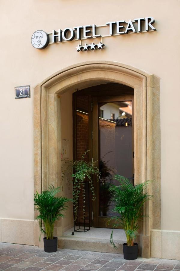 Hotel Teatr Kraków — 1