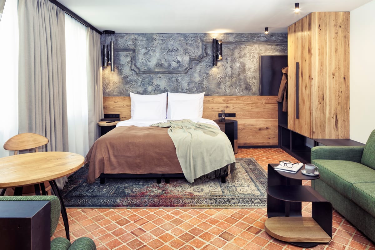 Nomadic Suites — 3