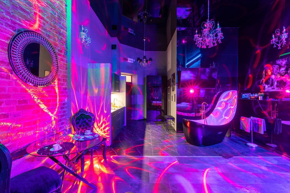 BDSM Apartamenty Bast Grey Manufaktura City Center — 2