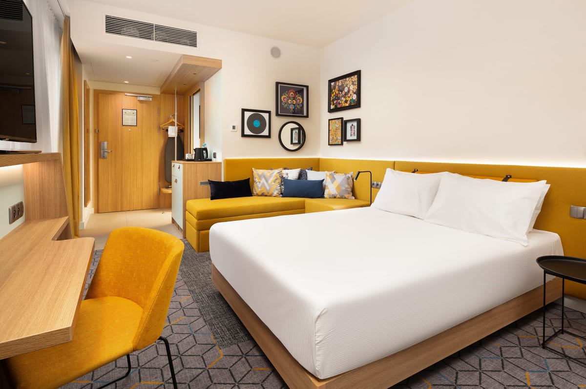 Hampton by Hilton Lodz City Center — 1