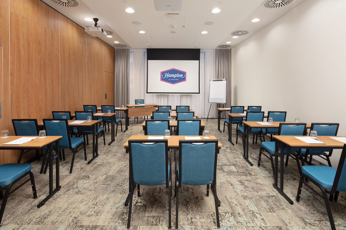 Hampton by Hilton Lodz City Center — 5