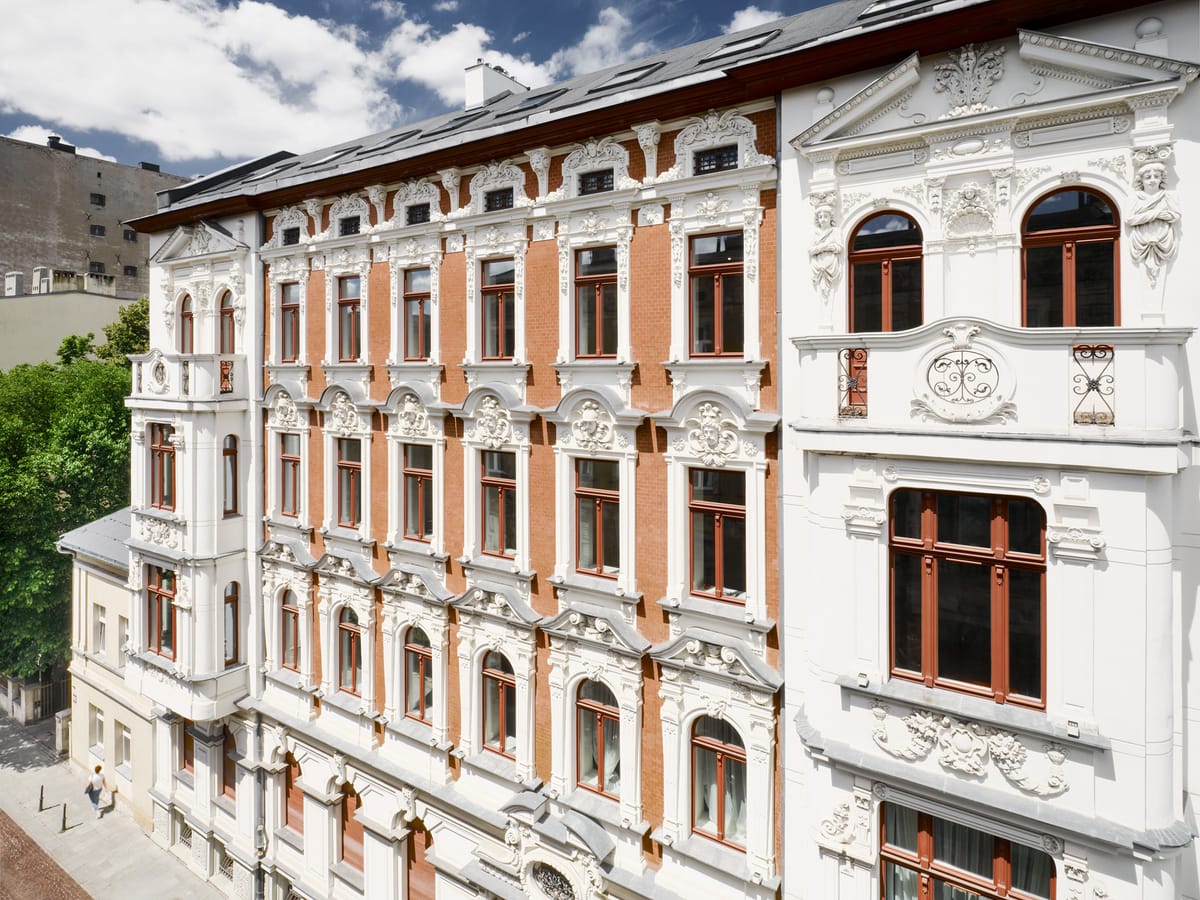 Hotel Traugutta 12 — 3