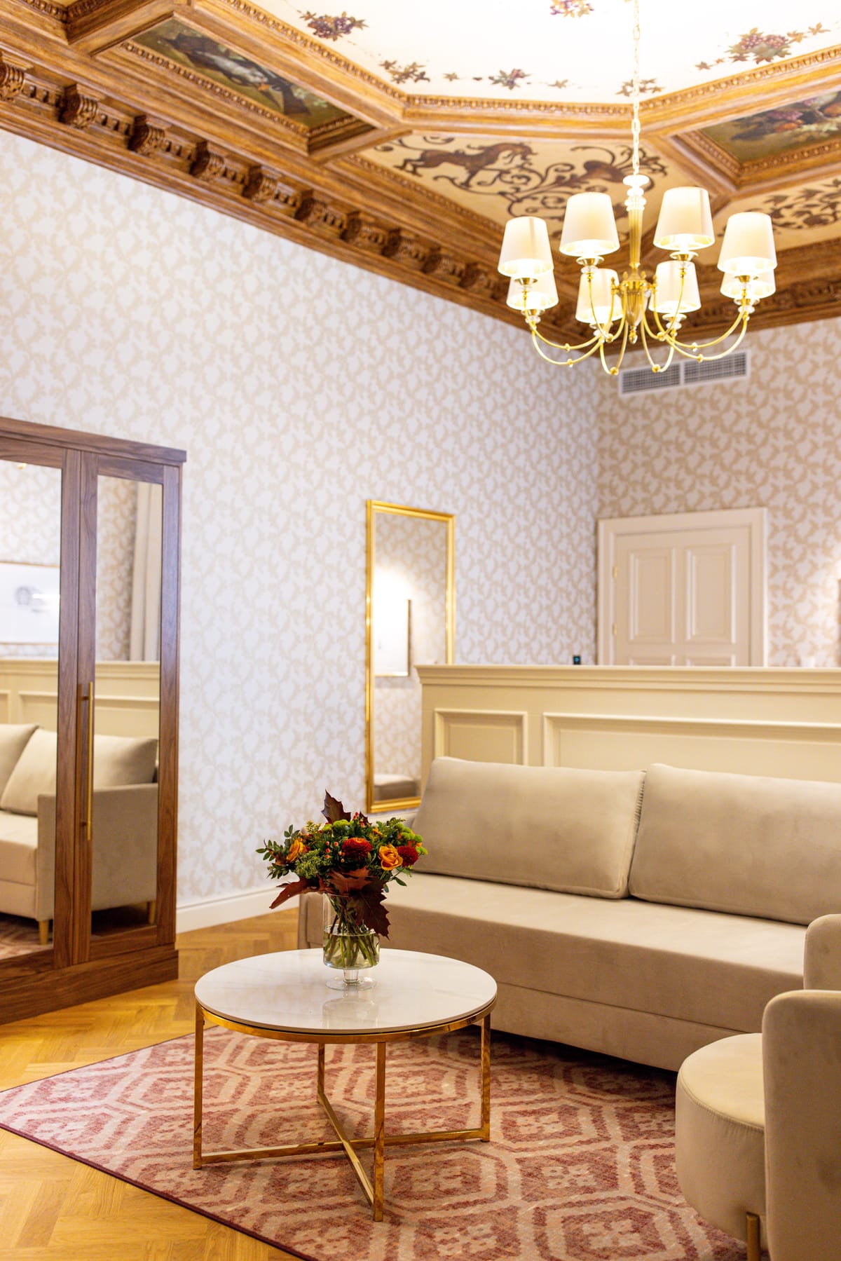 Hotel Traugutta 12 — 4