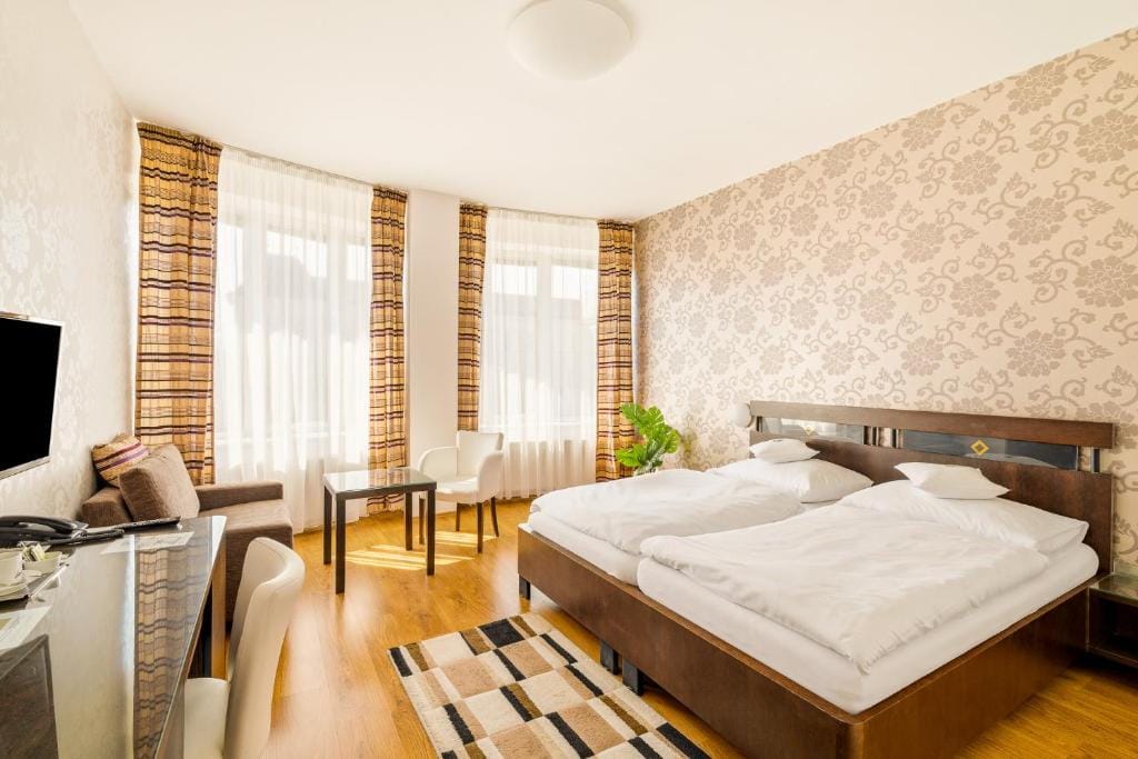 Hotel Trinity — 5