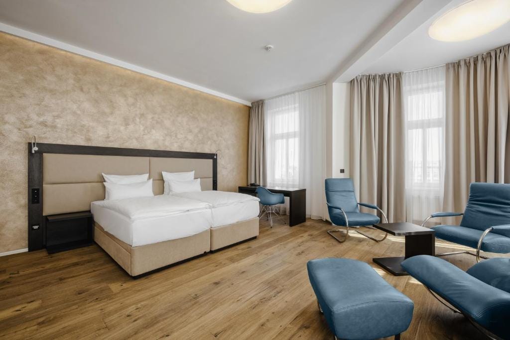 Theresian Hotel — 2