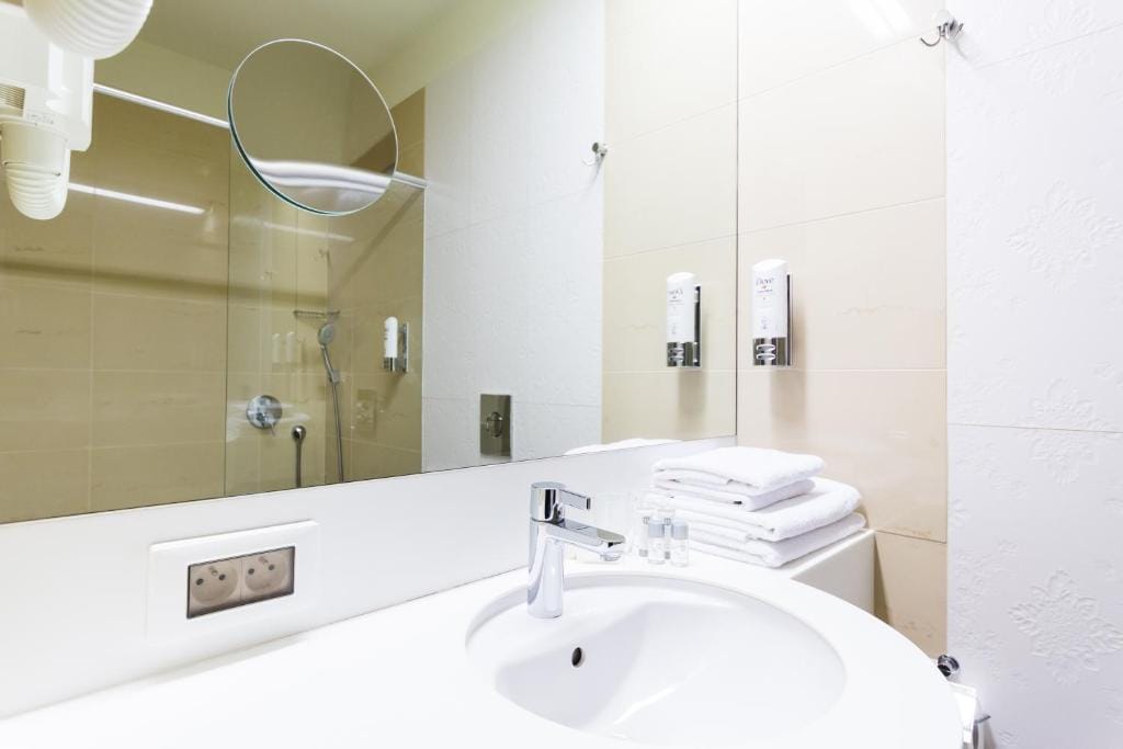 River Style Hotel & SPA — 2