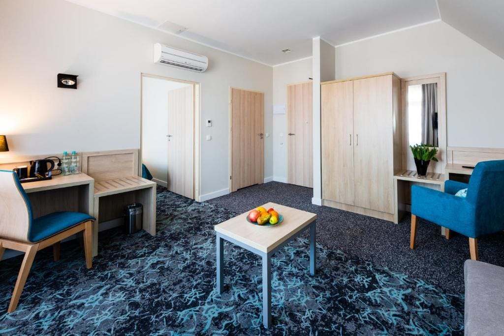 Hotel Eureka — 4