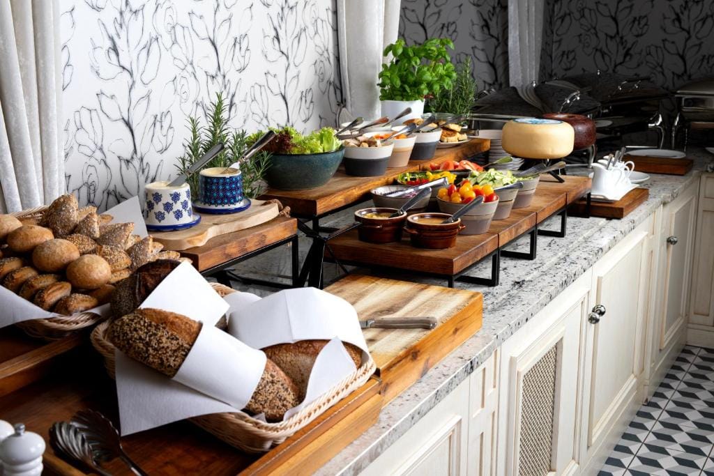 Relais & Châteaux Hotel Quadrille - Adults Only — 4