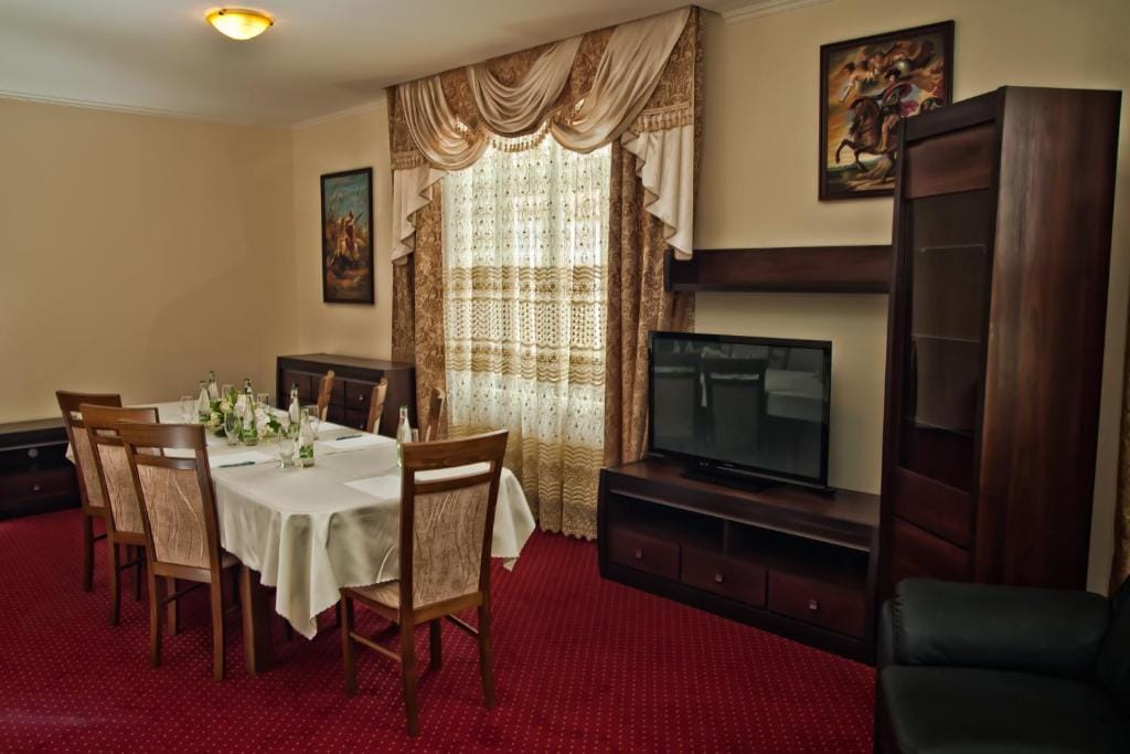 Hotel Europa — 5