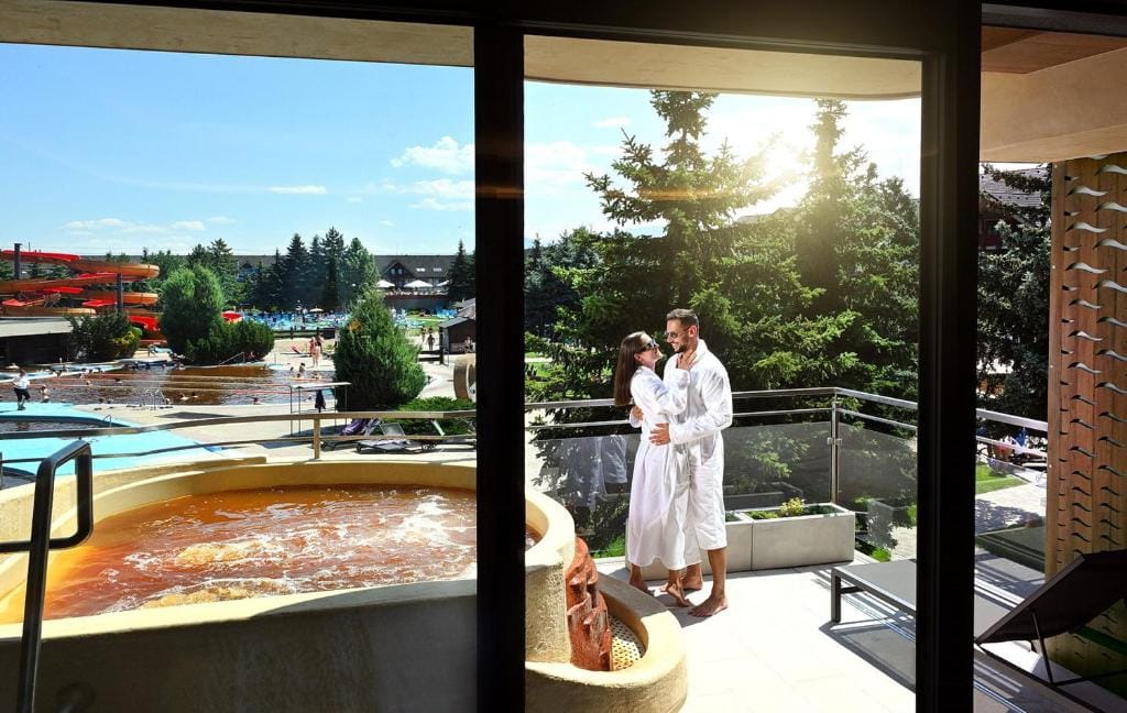 Hotel Galeria Thermal Bešeňová — 2