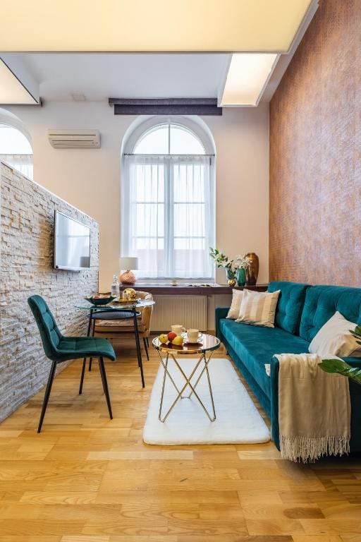 Hotel Dikul Market Square Wroclaw — 2