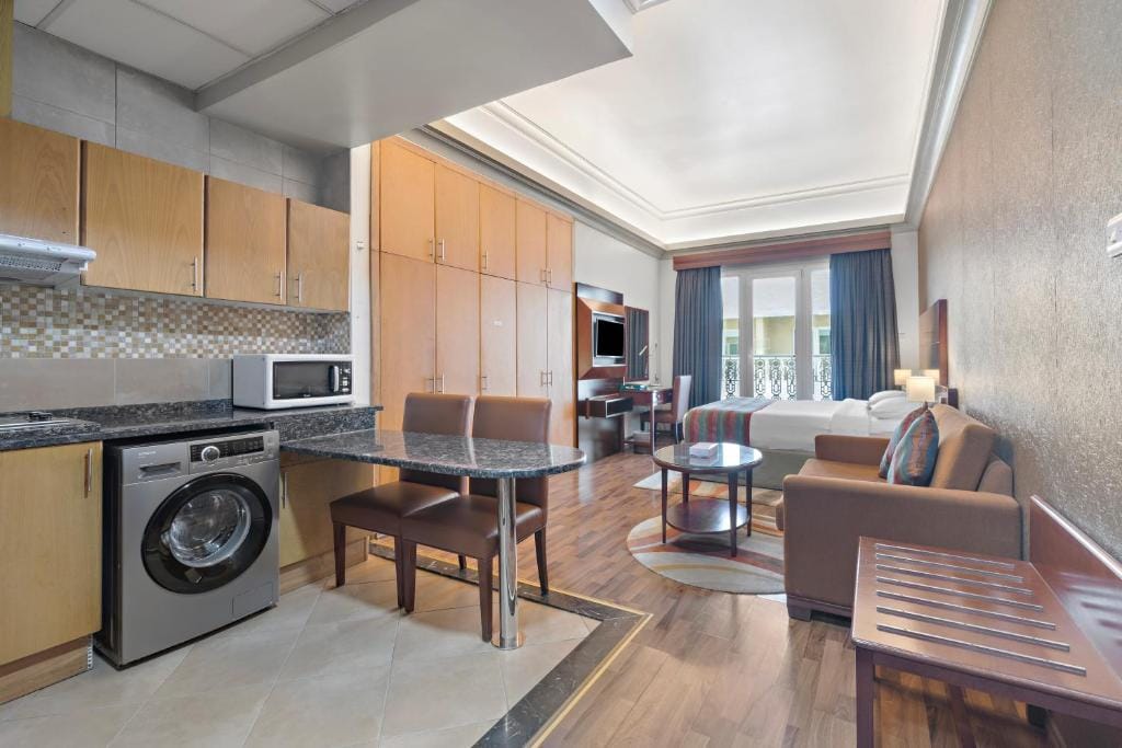 Al Khoory Hotel Apartments Al Barsha — 3