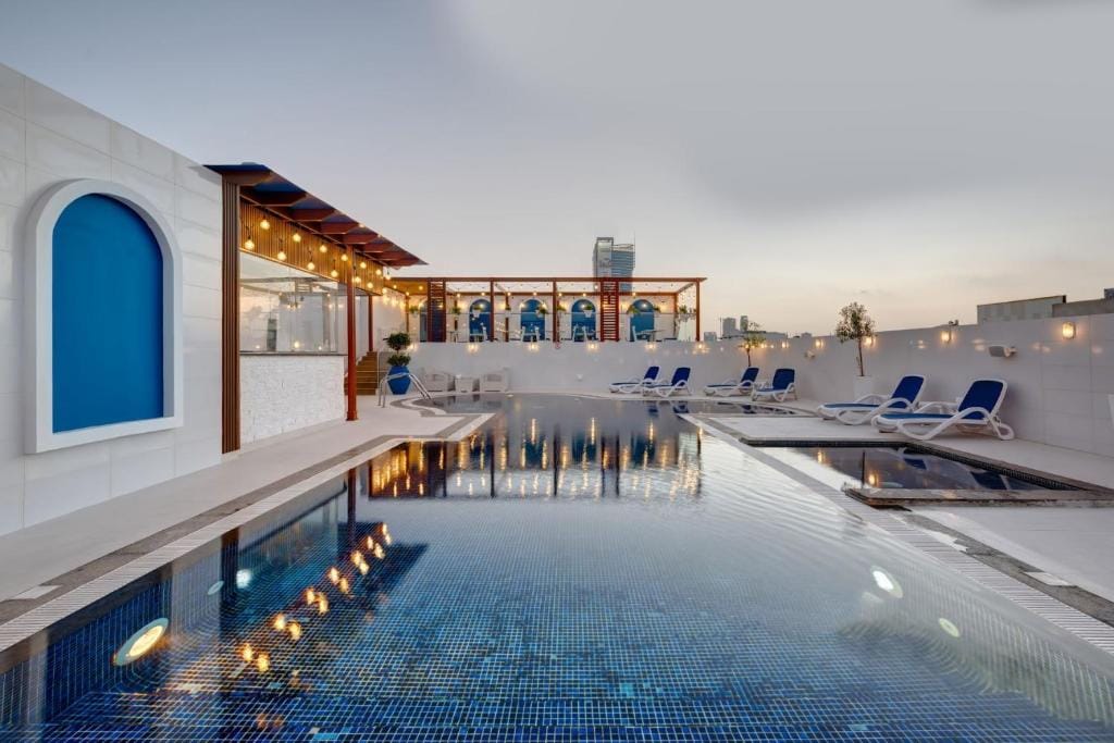Donatello Hotel — 1