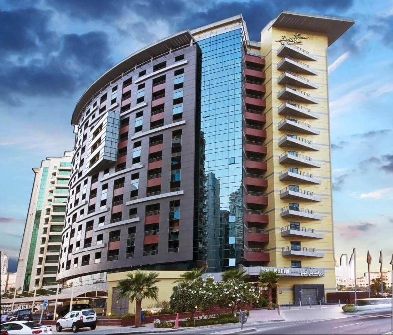 Grand Bellevue Hotel Apartment Dubai — 1