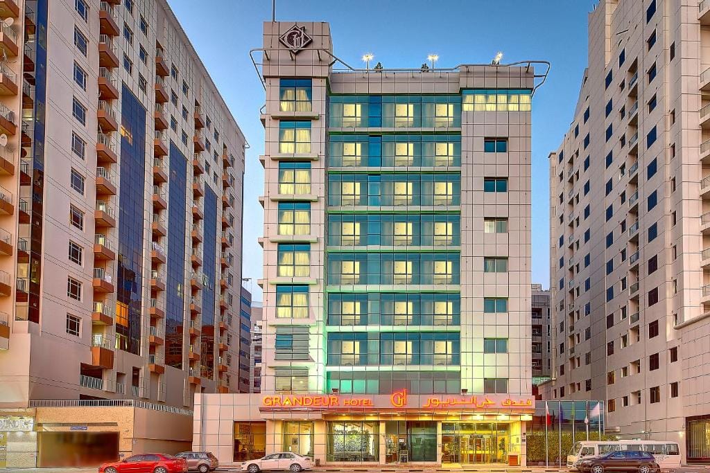 Grandeur Hotel Al Barsha — 1