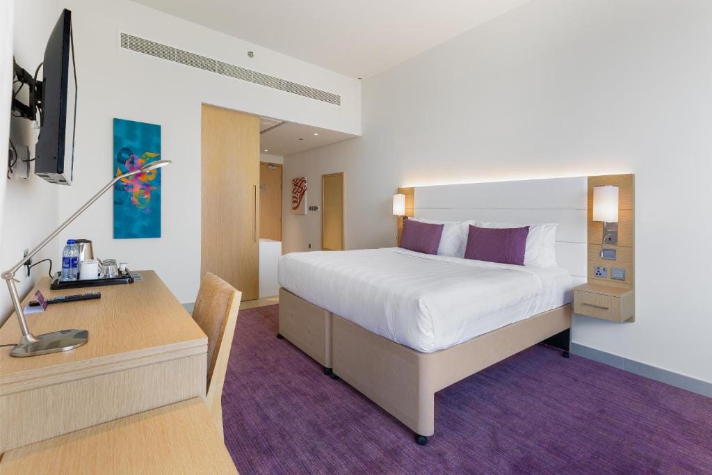 Premier Inn Dubai Ibn Battuta Mall — 3